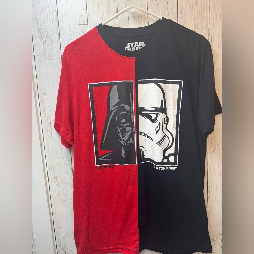 Star Wars Black and Gray Logo Tee size Large
